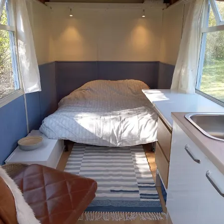 Sfeervolle Pipowagen/ Tiny House Dichtbij Park De Hoge Veluwe Hummelo