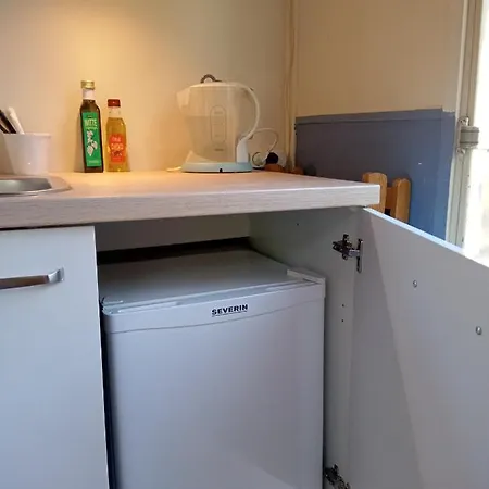 Campsite Sfeervolle Pipowagen/ Tiny House Dichtbij Park De Hoge Veluwe *